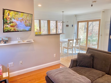 37 Newfane Rd, New Fairfield, CT 06812 - photo 2