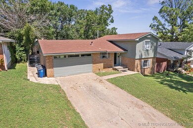 3235 W 53rd St, Tulsa, OK 74107 - photo 2