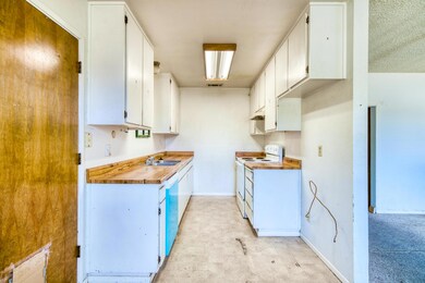 1220 Pershing-07