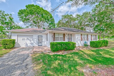 16019 Clarence St, Needville, TX 77461 - photo 2