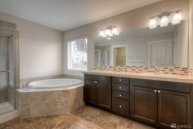 1010 van Ogle Ln NW unit 1023, Orting, WA 98360 - photo 4