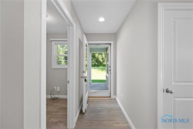 2150 Fieldbrook Dr, Toledo, OH 43615 - photo 4