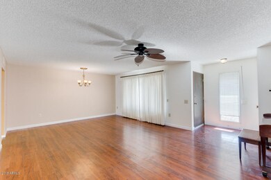 17435 N Azure Ct, Sun City, AZ 85373 - photo 5