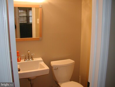 8311 Greeley Blvd, Springfield, VA 22152 - photo 7