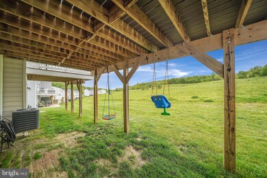 1810 Honeysuckle Ct, Downingtown, PA 19335 - photo 7