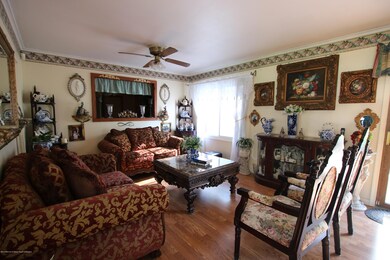 32 Branford Cir, Tinton Falls, NJ 07724 - photo 3