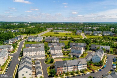 9036 Ribbon Falls Loop, Bristow, VA 20136 - photo 7