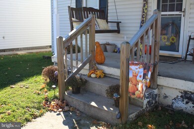 127 S Elm St, Moorefield, WV 26836 - photo 5