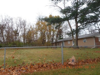 357 Meadowlark Ln, La Porte, IN 46350 - photo 4