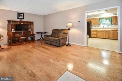 221 Spotswood Rd, Locust Grove, VA 22508 - photo 3