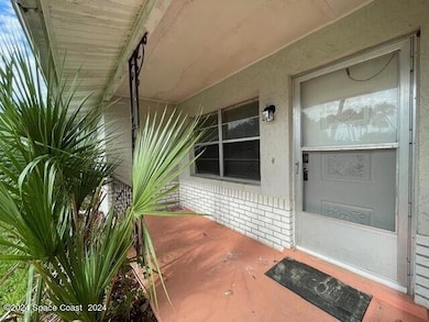 701 Lunar Lake Cir, Cocoa, FL 32926 - photo 2