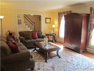 24 Brisbane Hill Dr, Colts Neck, NJ 07722 - photo 2