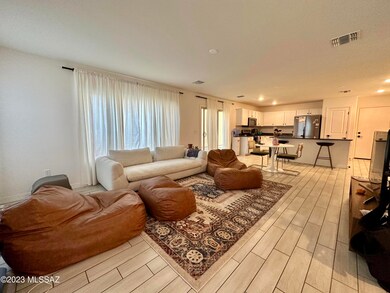 1033 E Ascent St, Tucson, AZ 85719 - photo 5