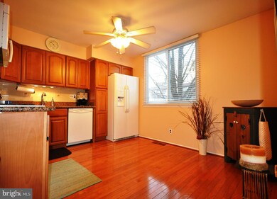 9269 Bellbeck Rd, Parkville, MD 21234 - photo 6