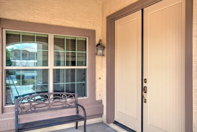 210 E Chelsea Ln-7