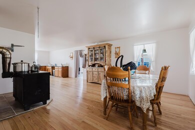 2601 Pine Grove Rd, Olympia, KY 40358 - photo 5