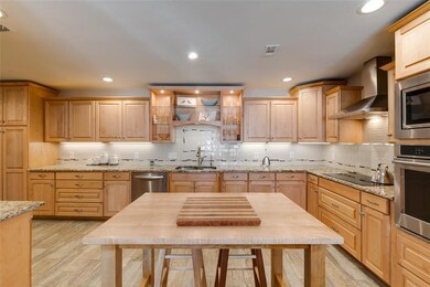 2237 Farrington Ln, Hurst, TX 76054 - photo 6