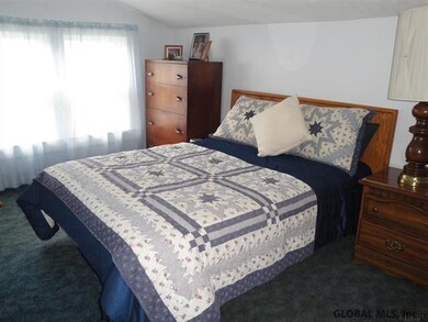 2859 Broadway, Schenectady, NY 12306 - photo 7