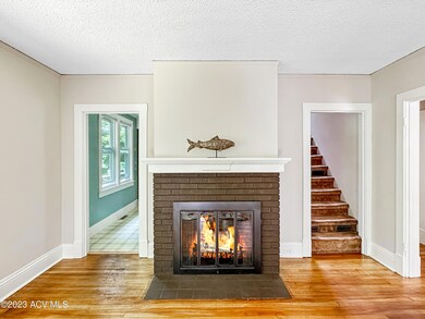 41 Seneca Ave Saranac Lake NY 12983 0003