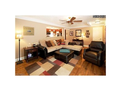 Sharp Living Room in today's colors and beautiful 