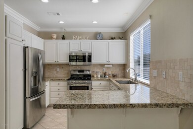 13 Kitchen 1