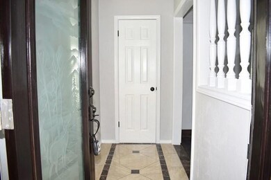 913 Shell Ct, Bedford, TX 76022 - photo 2