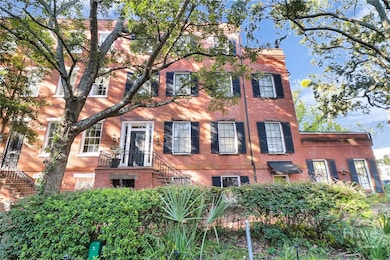 104 W Jones St unit A, Savannah, GA 31401 - photo 3