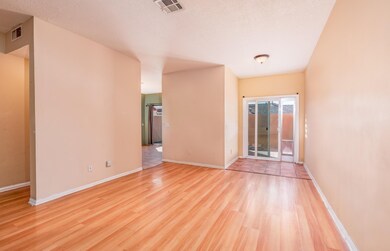 734 E Verdugo Ave-4