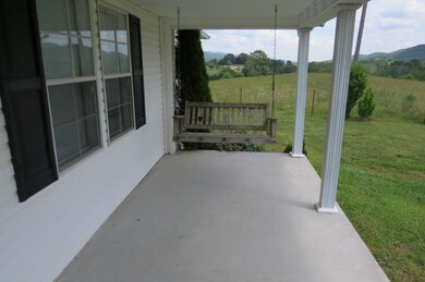 5035 Rutledge Pike, Rutledge, TN 37861 - photo 2