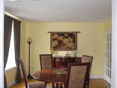 8 Verndale St unit 1, Brookline, MA 02446 - photo 7