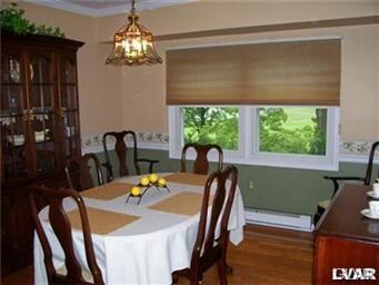 7413 Franks Dr, Bath, PA 18014 - photo 5