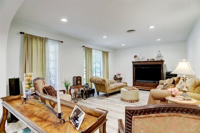 5401 De Milo Dr, Houston, TX 77092 - photo 4