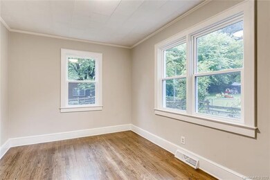 544 E Front St, Statesville, NC 28677 - photo 7