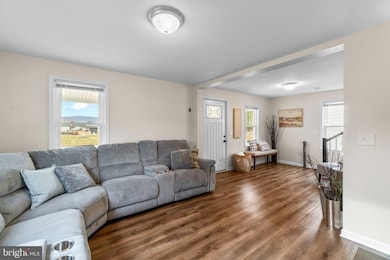 25436 Warren Ave, Cascade, MD 21719 - photo 3