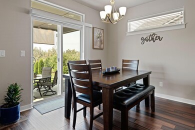 4467 SW Salmon Ave, Redmond, OR 97756 - photo 7