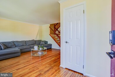 9377 Breamore Ct, Laurel, MD 20723 - photo 2