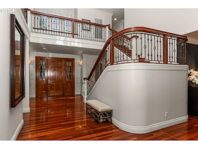 7915 NW Gales Ridge Ln, Portland, OR 97229 - photo 3