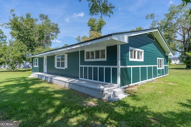 210 W Graham St, Mc Rae, GA 31055 - photo 3