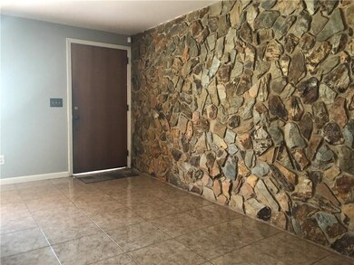 5408 Eureka Springs Rd, Tampa, FL 33610 - photo 4