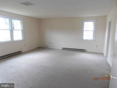 2801 Gaither St, Temple Hills, MD 20748 - photo 7