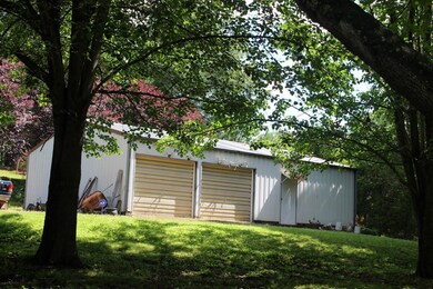 132 Whiskey Hollow Rd, Tennessee Ridge, TN 37178 - photo 2