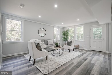 805 Washington Ave, Williamstown, NJ 08094 - photo 3