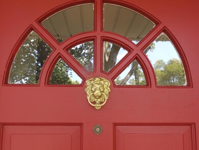 142 S Gould Rd, Columbus, OH 43209 - photo 3