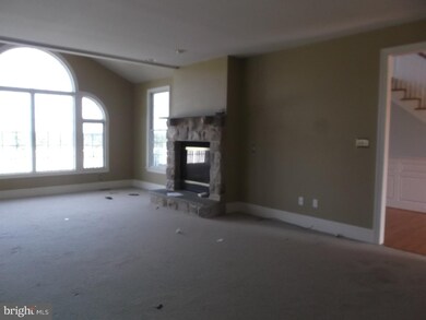 609 Fairway Dr, Telford, PA 18969 - photo 5