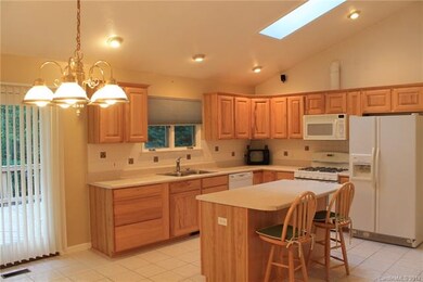 752 Salisbury Rd, Hendersonville, NC 28792 - photo 7