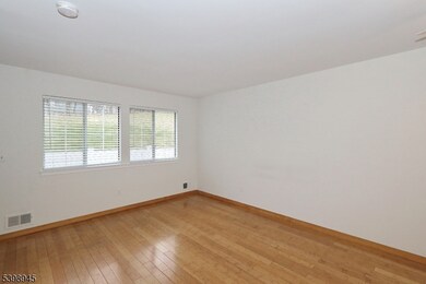 21 Parkside Road Ondo, Bedminster Twp., NJ 07921 - photo 6