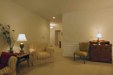 8601 Little Swift Cir, Jacksonville, FL 32256 - photo 7