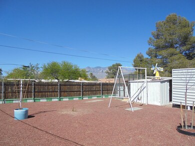 1007 E Simmons St, Tucson, AZ 85719 - photo 5