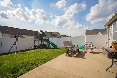 1932 Saint Lucia Dr, Newburgh, IN 47630 - photo 5