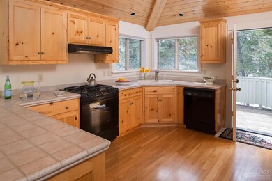 17924 Catkin Ln, Sunriver, OR 97707 - photo 5